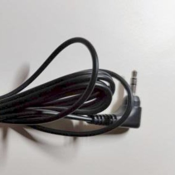 Old stereo cable, 3.5mm jack - Picture 2 of 2